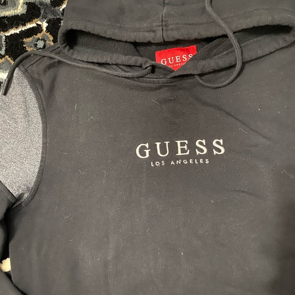 Guess hoodie - Picture 2 of 4